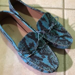 Aerosoles AWARE. Vegan driving shoes turquoise&charcoal snake print Comfort ++